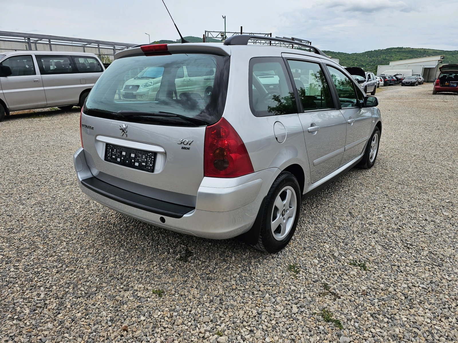 Peugeot 307 2.0 HDI 90 kc 130000km , снимка 5 - Автомобили и джипове - 54487786