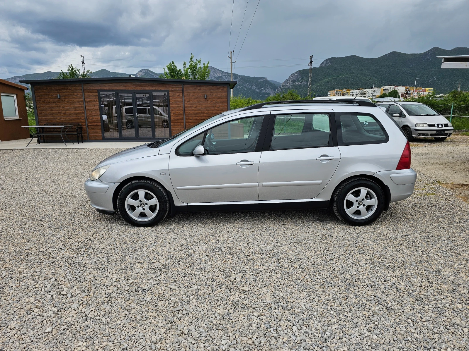 Peugeot 307 2.0 HDI 90 kc 130000km , снимка 8 - Автомобили и джипове - 54487786