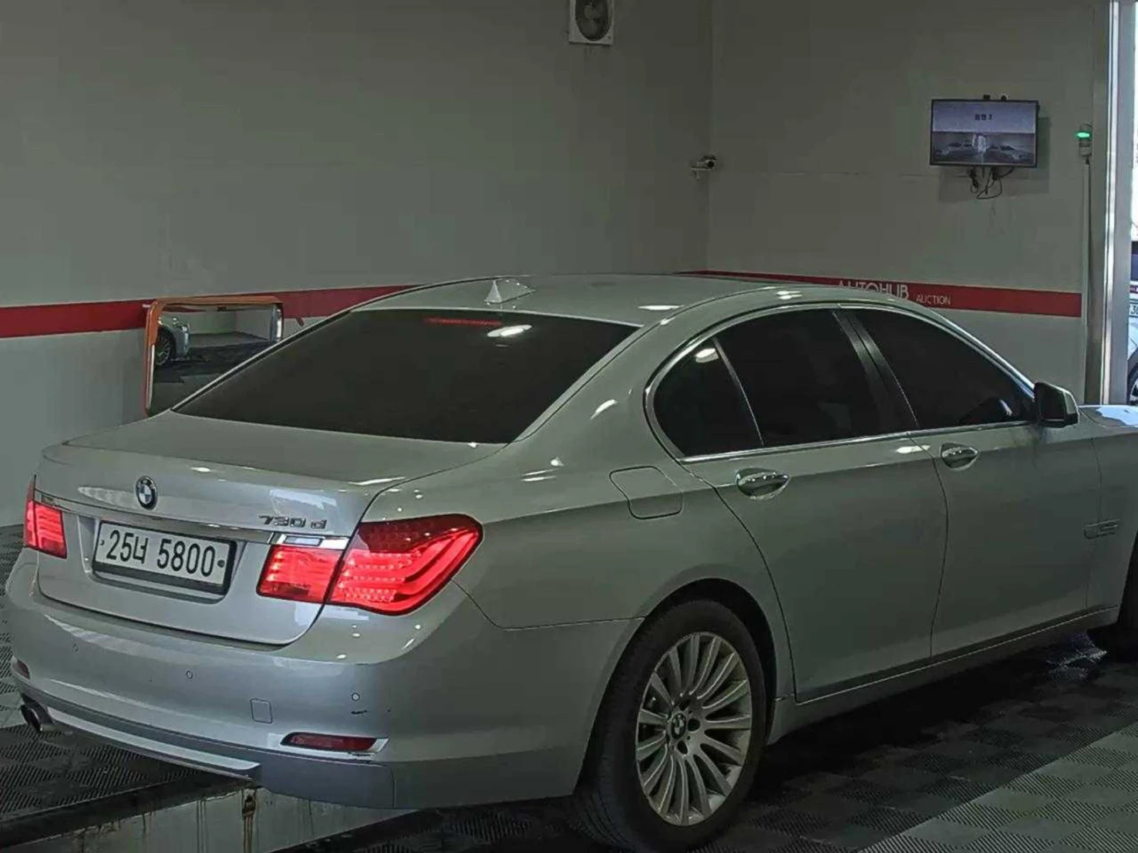 BMW 730 2011г.РЕАЛНИ КИЛОМЕТРИ 149 000 ФУЛ Екстри , снимка 4 - Автомобили и джипове - 54594282