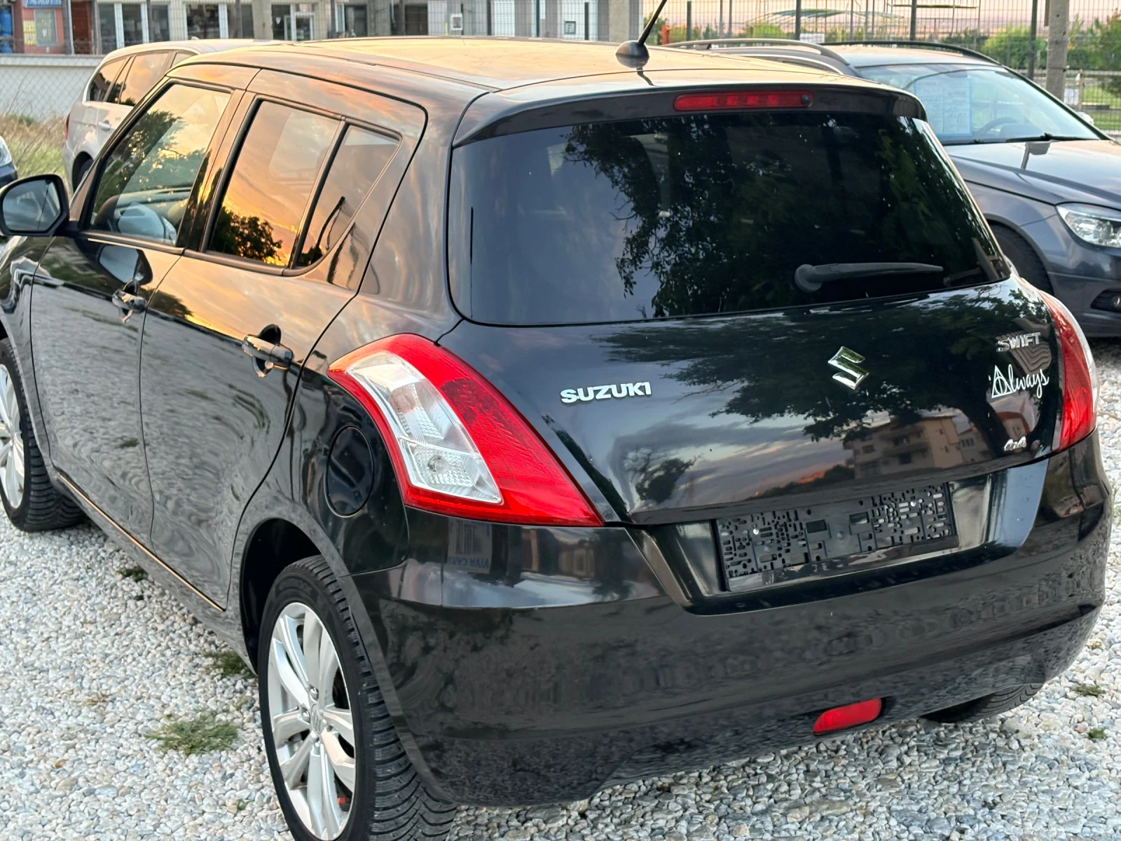 Suzuki Swift 4�4 | Mobile.bg � ����������� 16