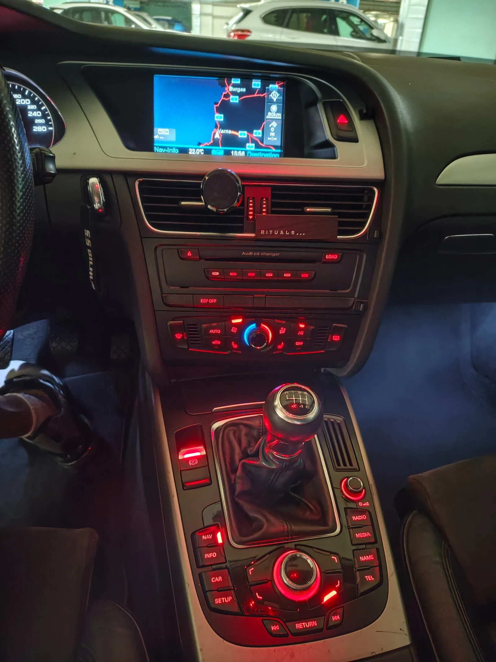Audi A4 2.0 tdi 143+ stage 1, снимка 17 - Автомобили и джипове - 55239483
