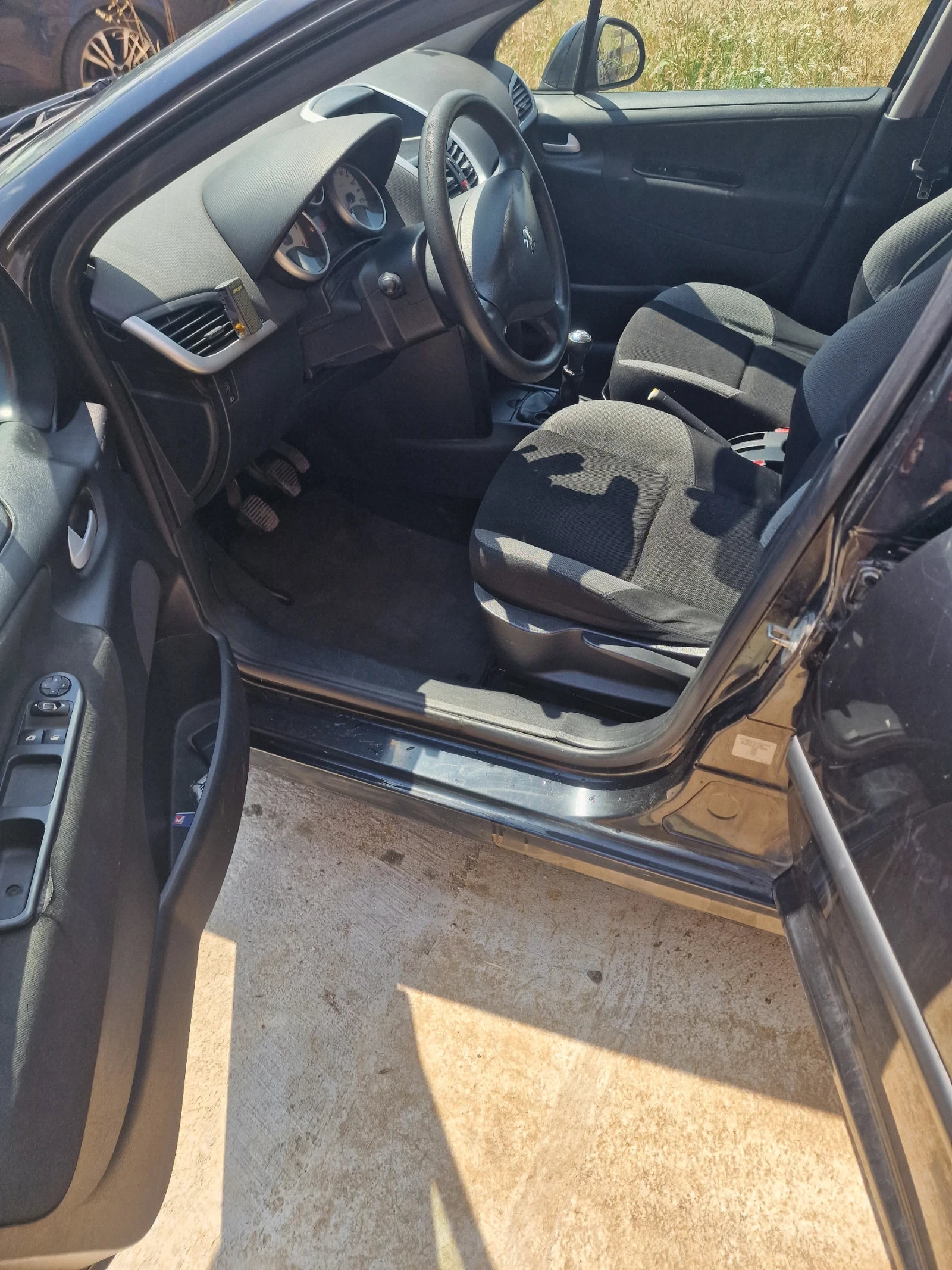 Peugeot 207 1.4 HDI | Mobile.bg � ����������� 6