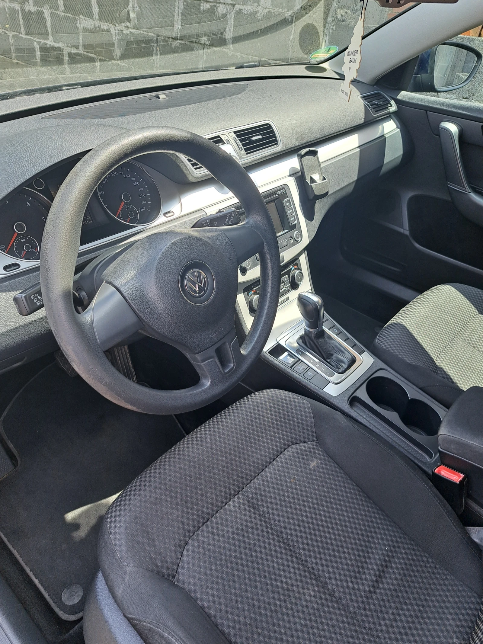 VW Passat, снимка 10 - Автомобили и джипове - 55433890
