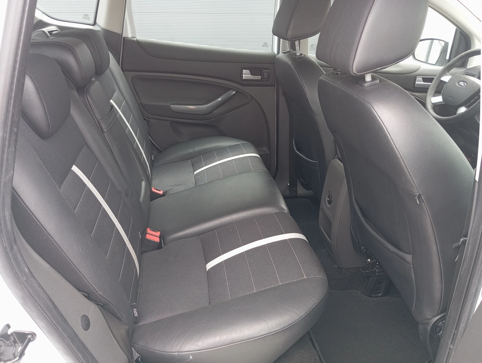 Ford Kuga 4x4 ЛИЗИНГ , снимка 10 - Автомобили и джипове - 55564708