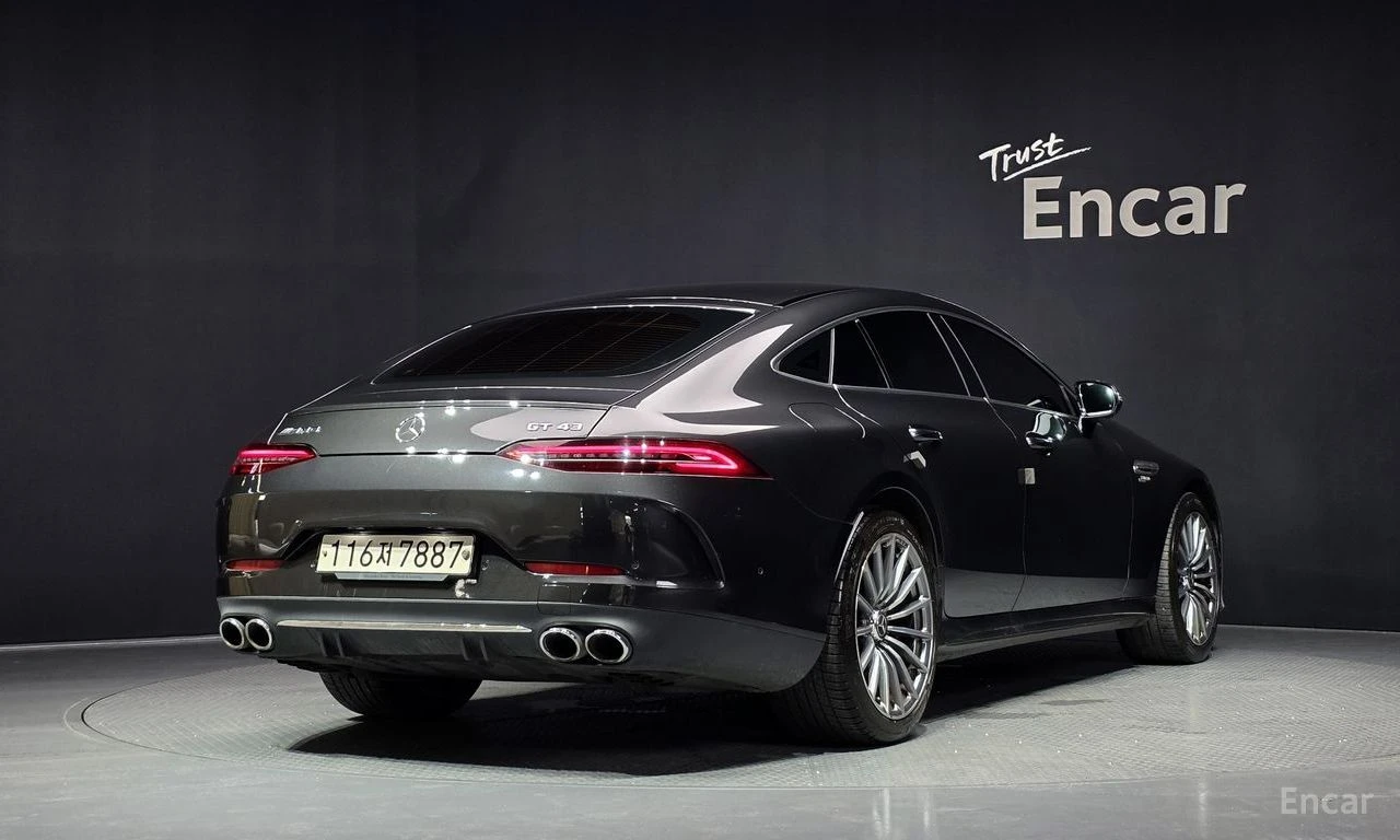 Mercedes-Benz AMG GT 43* 4MATIC+ * BURMESTER* ПОДГРЕВ* ОБДУХВАНЕ* 360КА, снимка 2 - Автомобили и джипове - 55618347