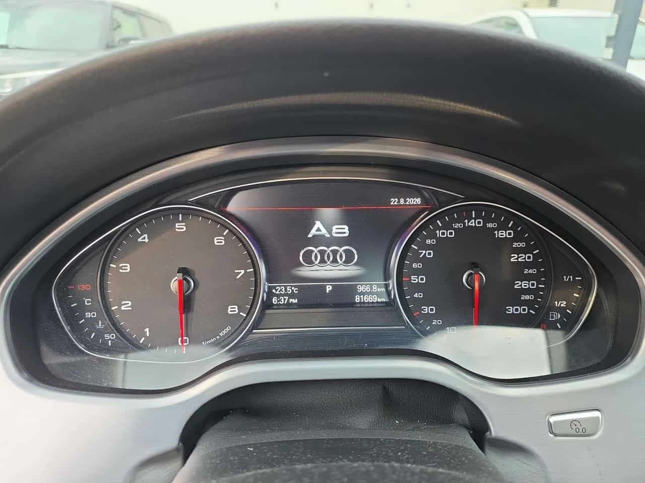 Audi A8 L 4.0T| ОБДУХ| BOSE| ПАМЕТ| 360| , снимка 8 - Автомобили и джипове - 56194090