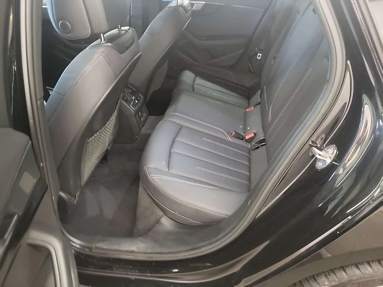 Audi A4 KOMFORT / Carfax / Автокредит , снимка 11 - Автомобили и джипове - 56323715