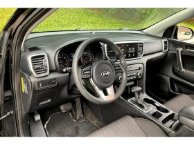 Kia Sportage * LX FWD * CARFAX *    | Mobile.bg    4