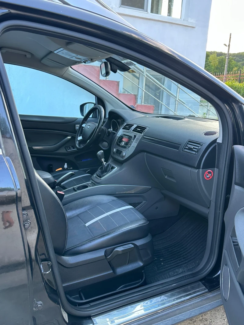 Ford Kuga 2.0TDCI, снимка 8 - Автомобили и джипове - 47454241