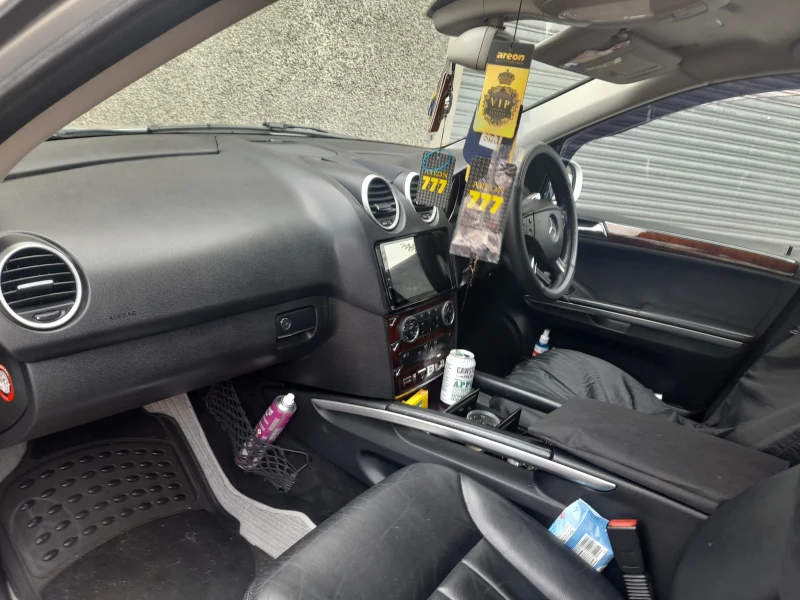 Mercedes-Benz ML 320, снимка 14 - Автомобили и джипове - 51622764