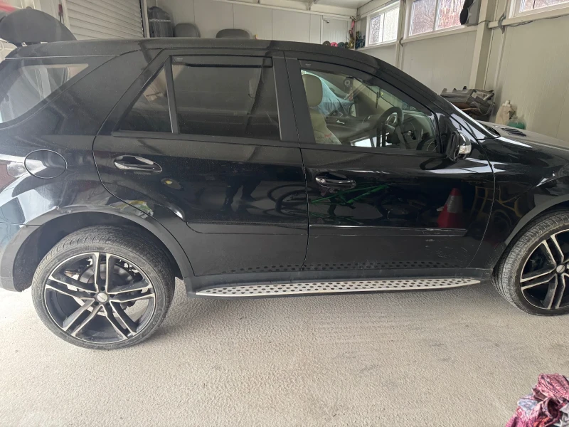 Mercedes-Benz ML 320, снимка 17 - Автомобили и джипове - 51622764