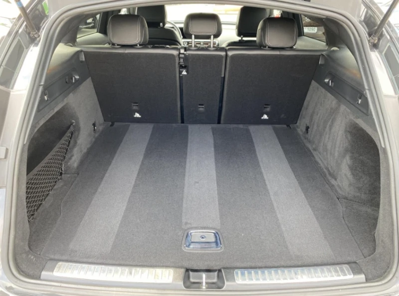 Mercedes-Benz EQC 400 4Matic AMG Line, снимка 11 - Автомобили и джипове - 52310713