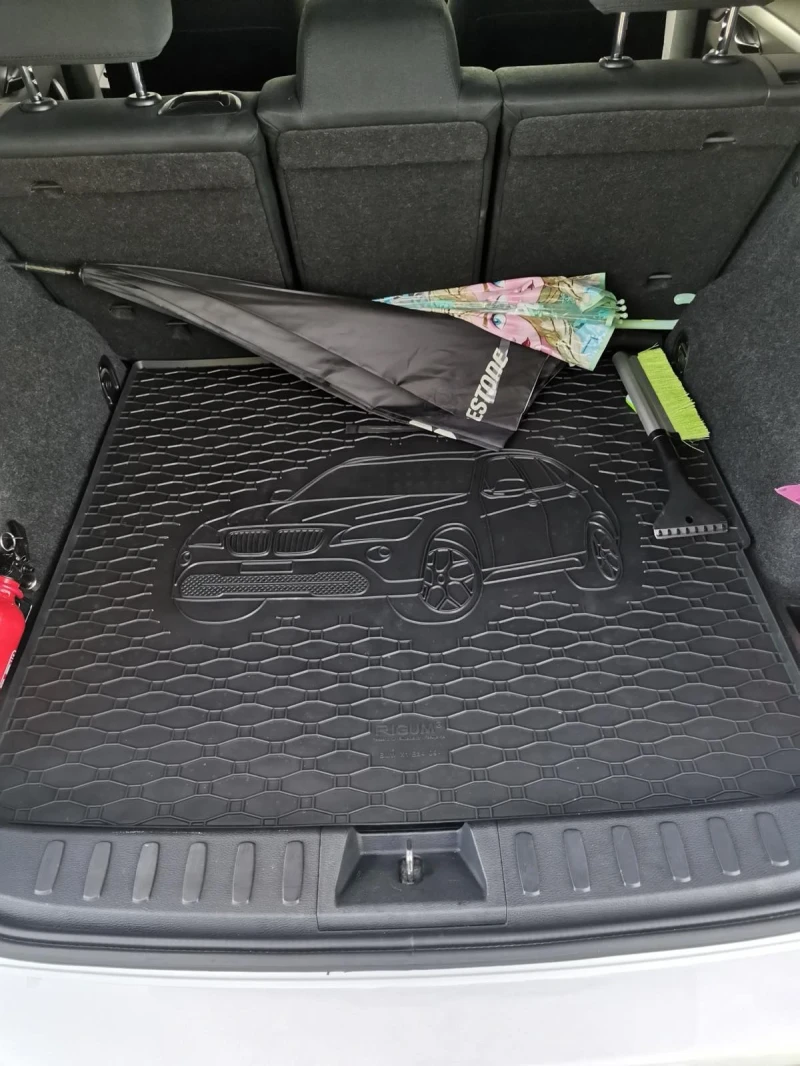 BMW X1, снимка 5 - Автомобили и джипове - 52624620