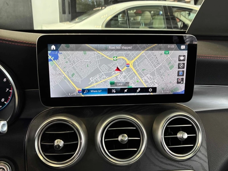 Mercedes-Benz GLC 300 * 4MATIC AWD * CARFAX * Premium Package * , снимка 9 - Автомобили и джипове - 53264240