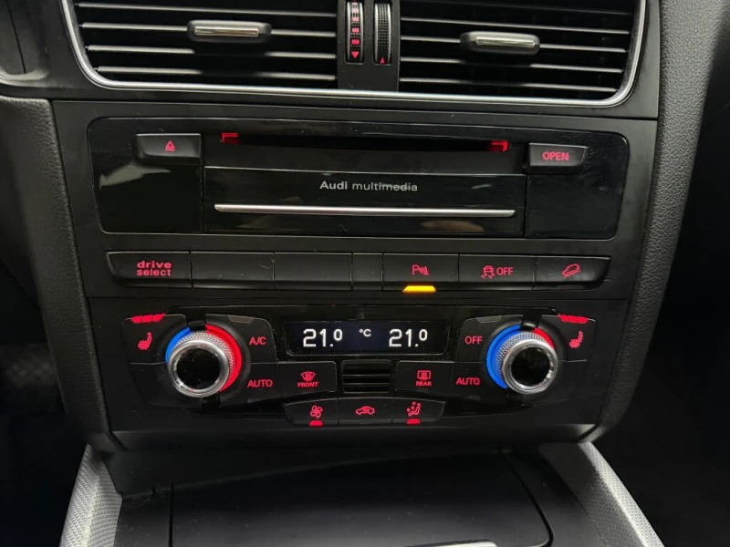 Audi Q5 2.0T quattro Progressiv, снимка 13 - Автомобили и джипове - 53503743