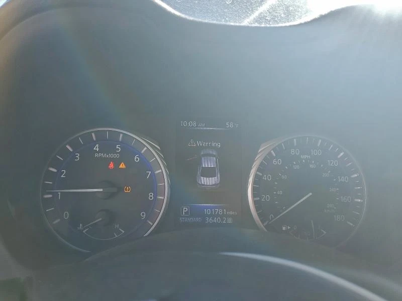 Infiniti Q30 3.0L 6 All wheel drive, снимка 14 - Автомобили и джипове - 53048229