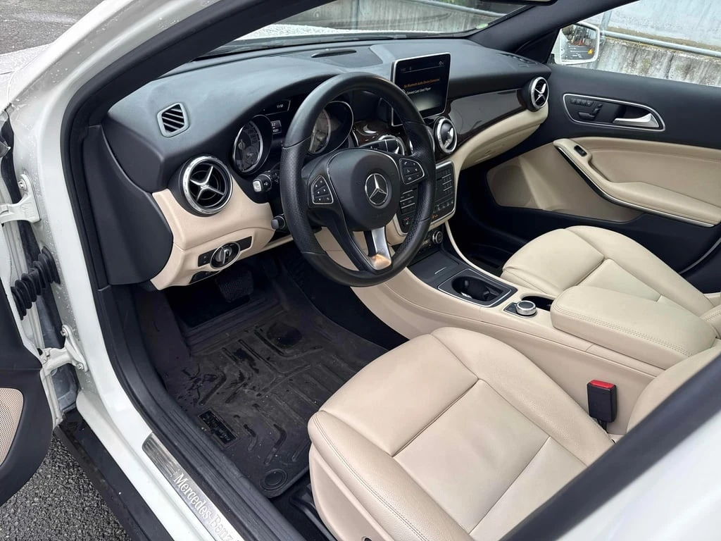 Mercedes-Benz GLA * 4MATIC 4dr 250 * CARFAX * БЕЗ ПЪРВОНАЧАЛНА ВНОСК - изображение 5
