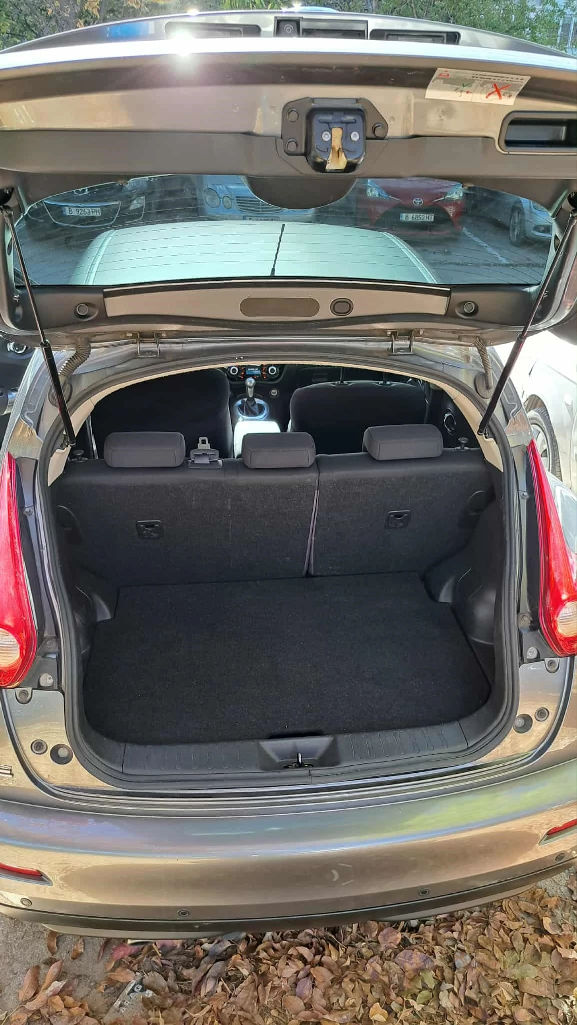 Nissan Juke, снимка 6 - Автомобили и джипове - 53756040