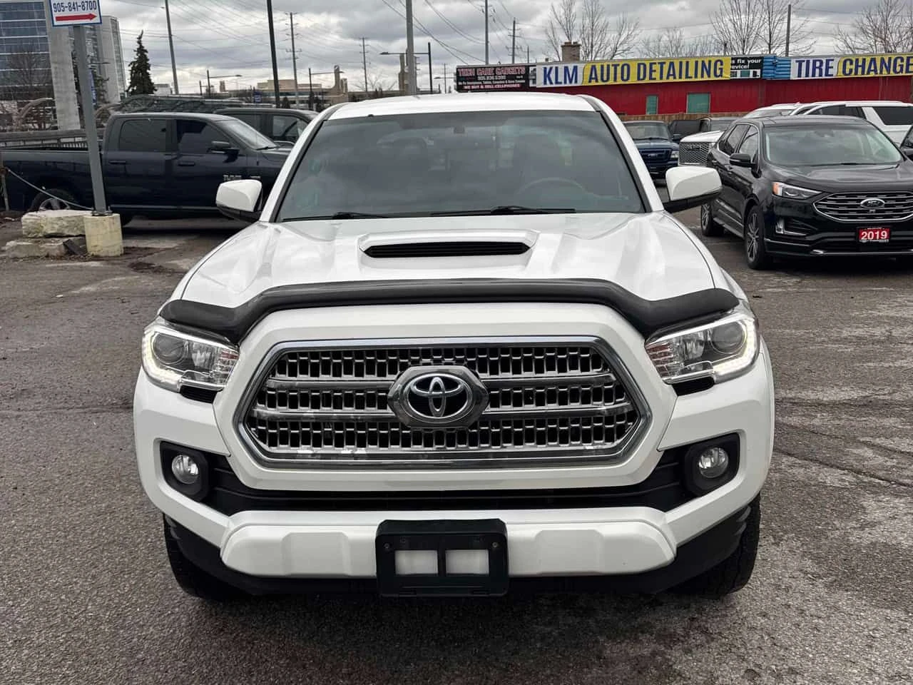 Toyota Tacoma * 4WD Double Cab V6 * Без инциденти * Подгрев * , снимка 2 - Автомобили и джипове - 53885430