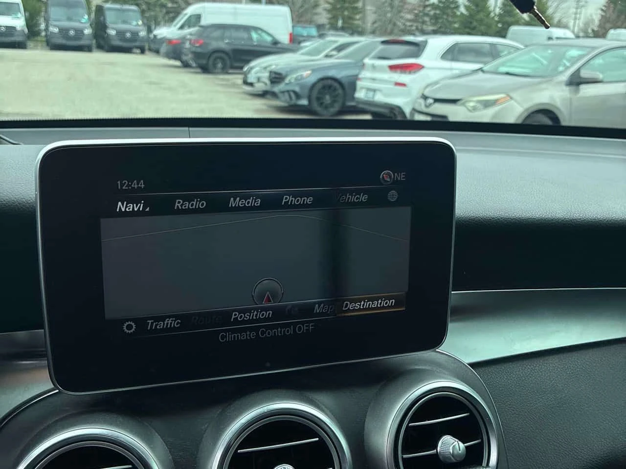 Mercedes-Benz GLC 300 4MATIC/ПАНОРАМА/360/ПРЕДСТАВИТЕЛСТВО НА MERCEDES, снимка 11 - Автомобили и джипове - 54231767