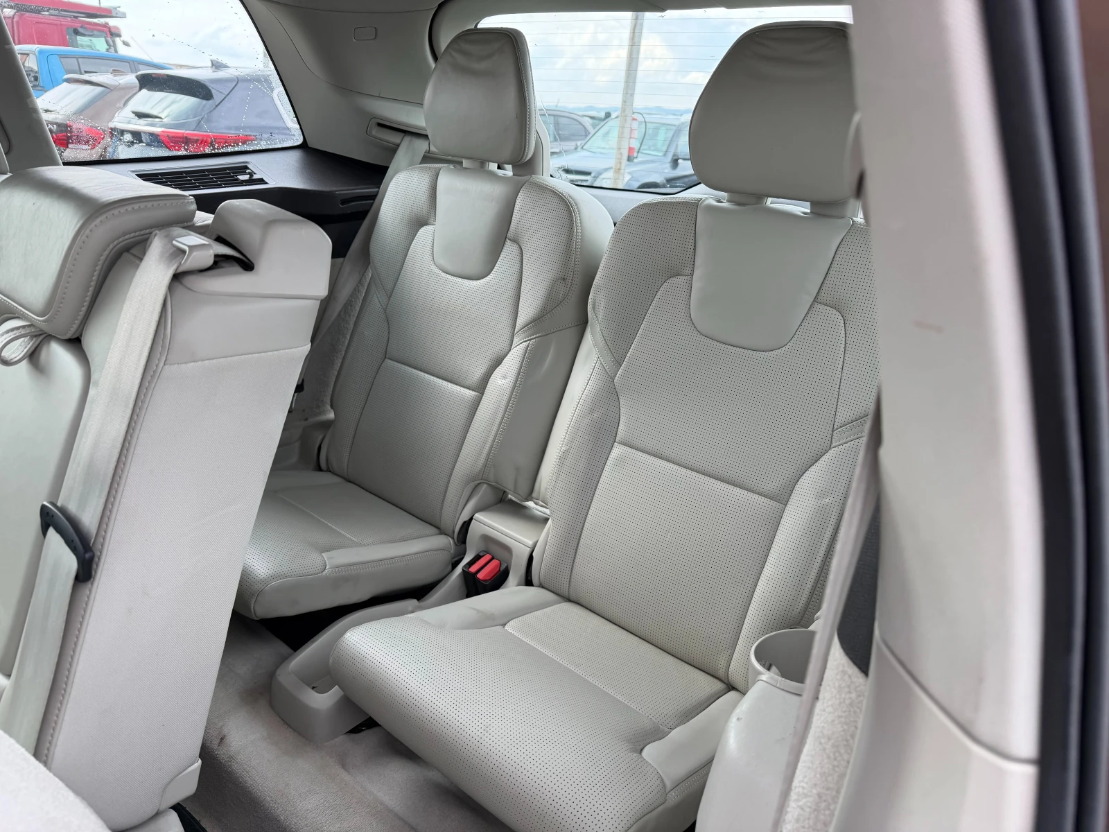 Volvo Xc90 2.0D5 AWD AVTOMAT/NAVI/KOJA 6+ 1 EURO 6, снимка 10 - Автомобили и джипове - 54366907