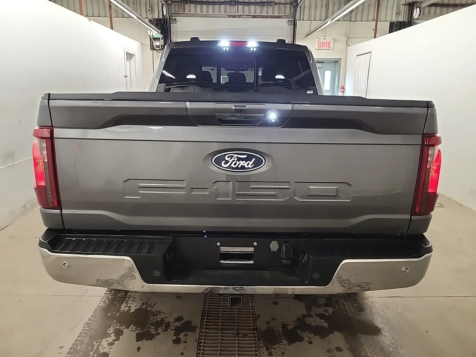 Ford F150 XLT 4WD SuperCrew, снимка 8 - Автомобили и джипове - 54492139