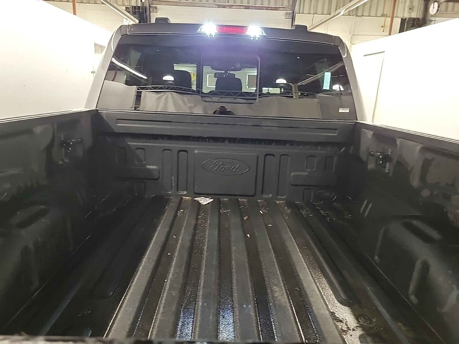 Ford F150 XLT 4WD SuperCrew, снимка 7 - Автомобили и джипове - 54492139