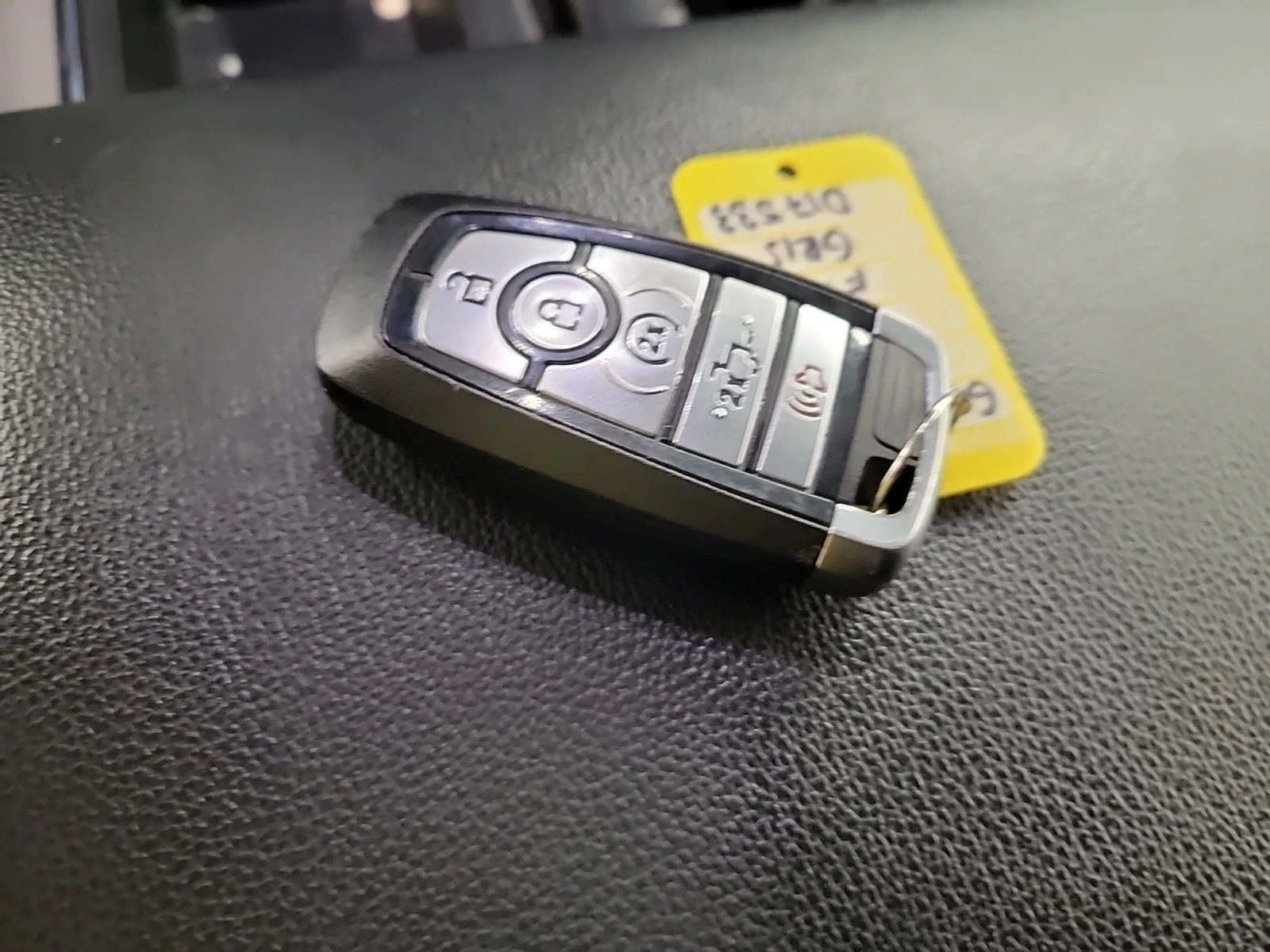 Ford F150 XLT 4WD SuperCrew, снимка 16 - Автомобили и джипове - 54492139
