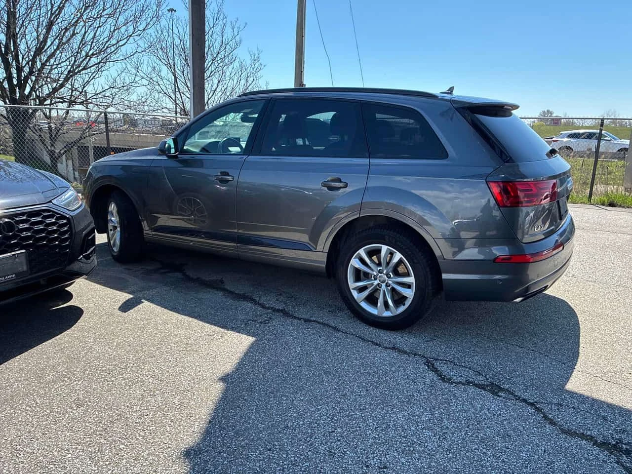 Audi Q7 * Progressiv * CARFAX * ПАНО * ОБДУХВАНЕ * , снимка 2 - Автомобили и джипове - 54647747