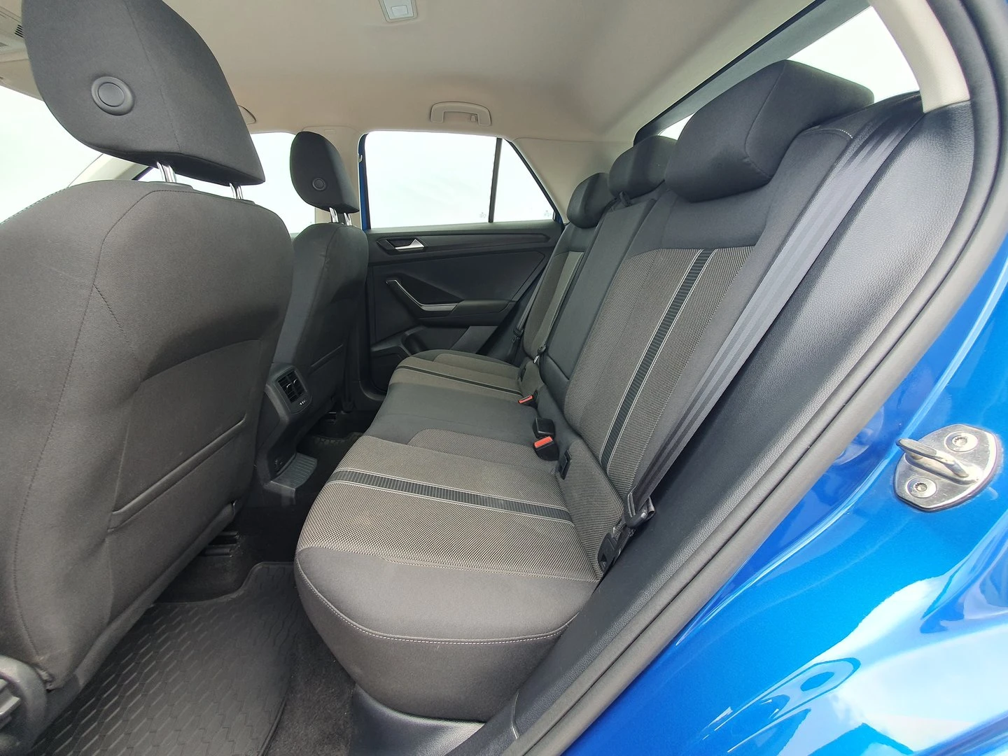 VW T-Roc | Mobile.bg � ����������� 5