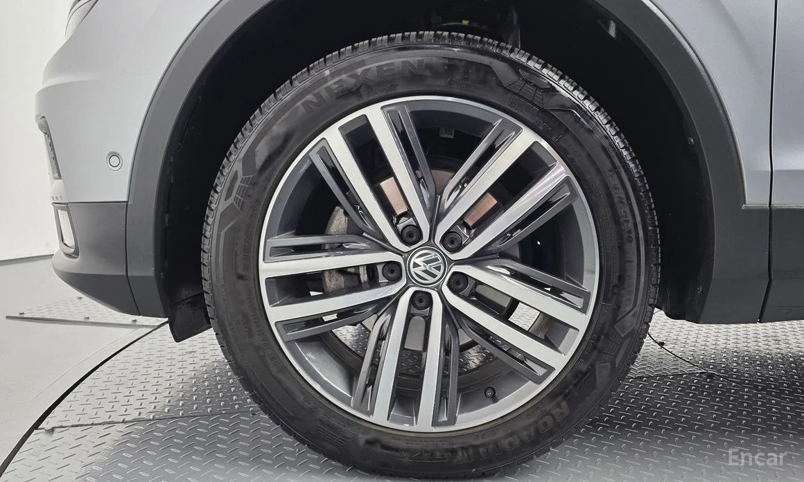 VW Tiguan Allspace, снимка 5 - Автомобили и джипове - 54719340
