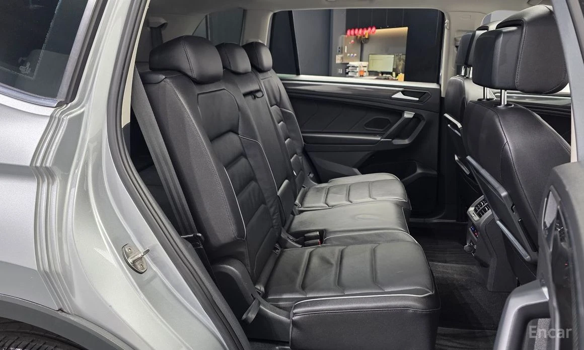 VW Tiguan Allspace, снимка 12 - Автомобили и джипове - 54719340