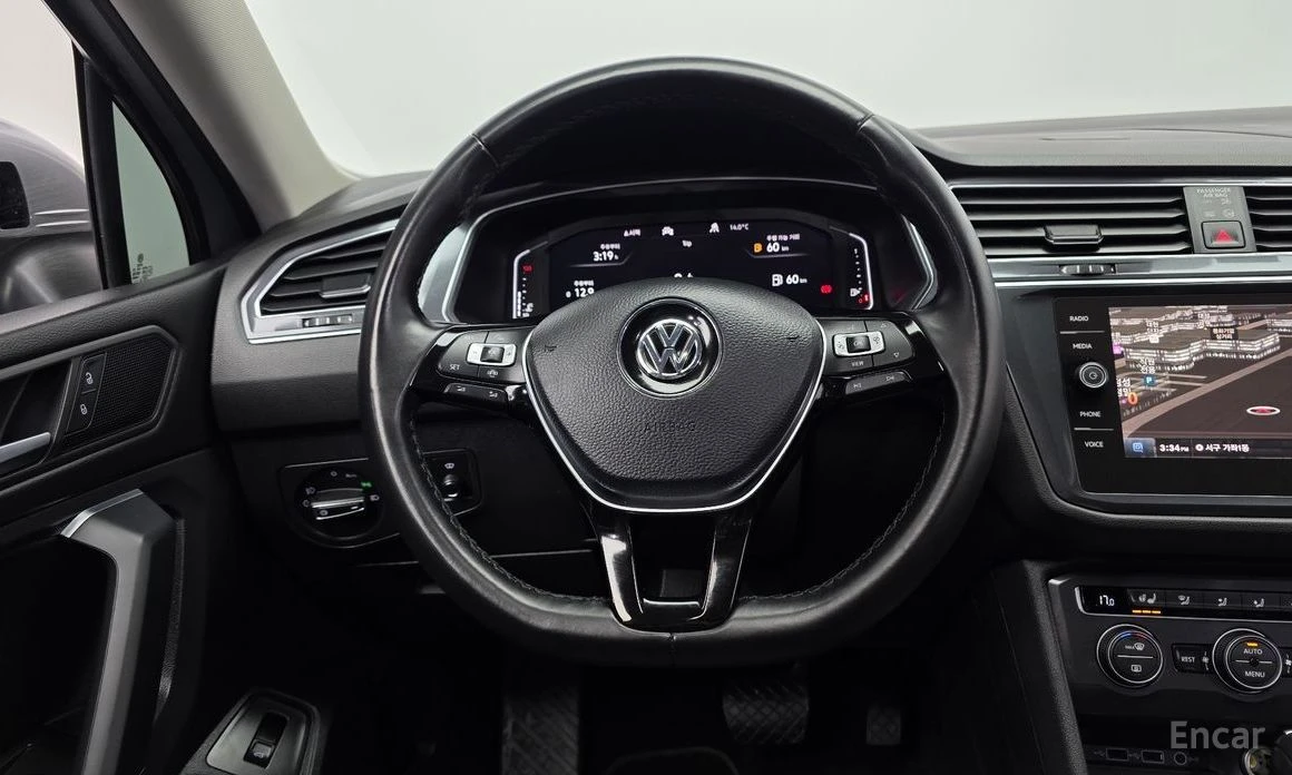VW Tiguan Allspace, снимка 13 - Автомобили и джипове - 54719340