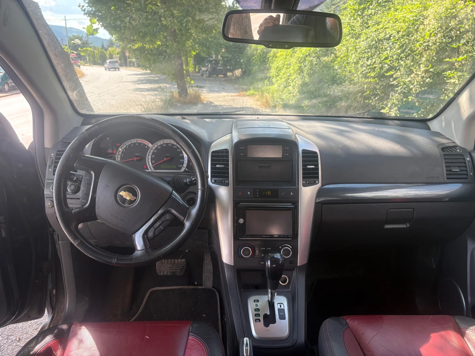 Chevrolet Captiva, снимка 9 - Автомобили и джипове - 55070956