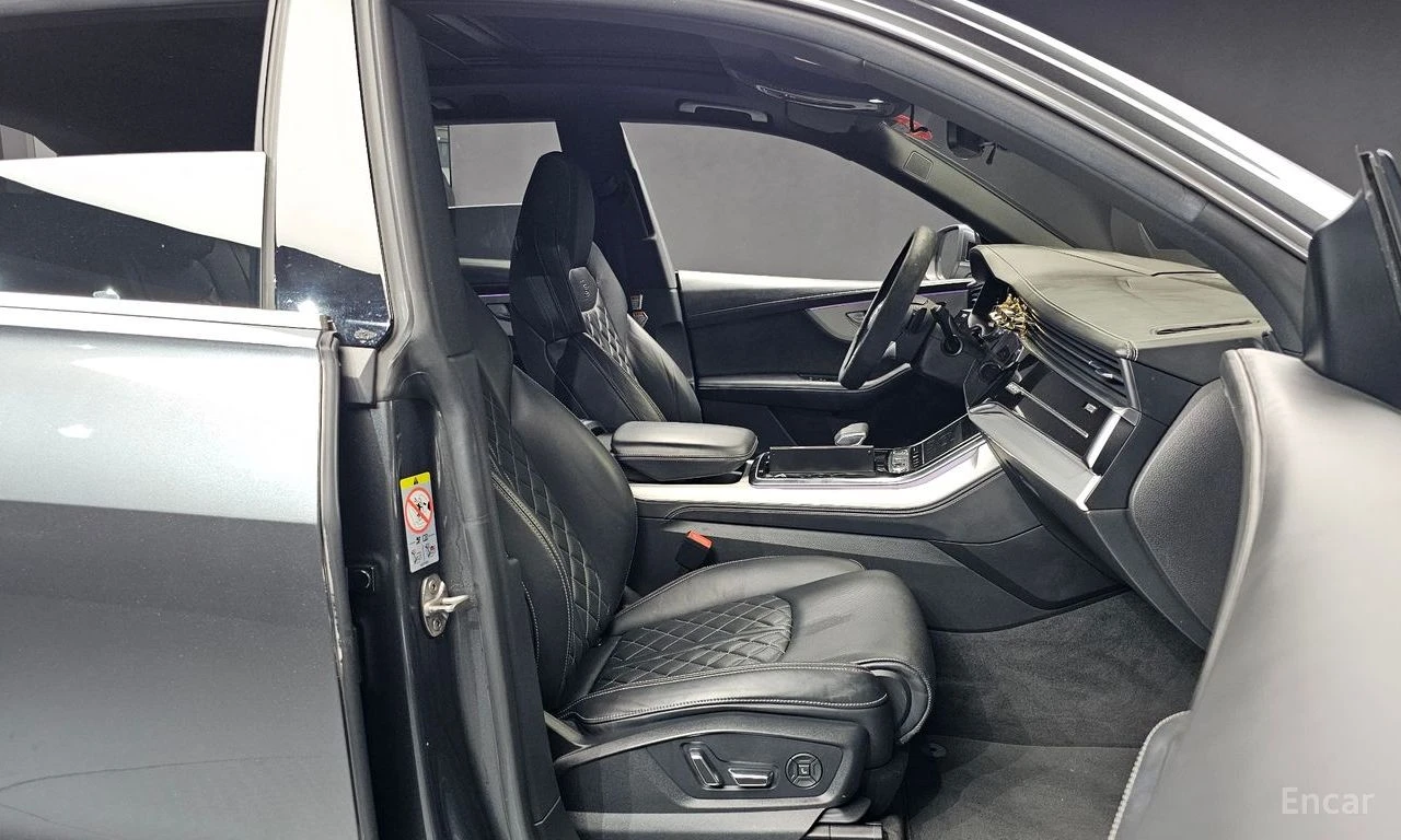 Audi Q8 50 TDI* B&O* HEAD UP* МАСАЖ* ОБДУХ* КРАЙНА ЦЕНА, снимка 9 - Автомобили и джипове - 55823039