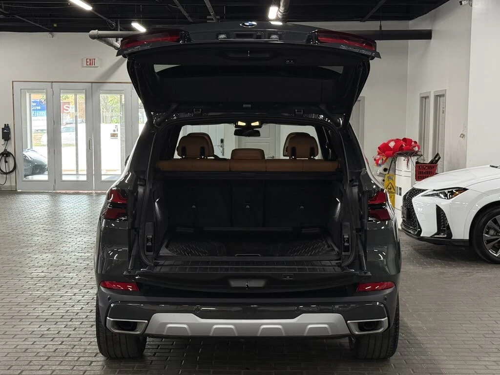 BMW X5 40i* DISTRONIC* SKY LOUNGE* 360* ХЕДЪП* КРАЙНА ЦЕН, снимка 8 - Автомобили и джипове - 56253118