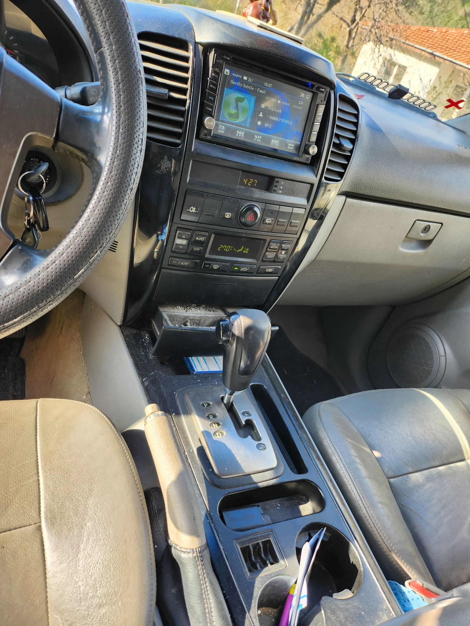Kia Sorento, снимка 2 - Автомобили и джипове - 56335638