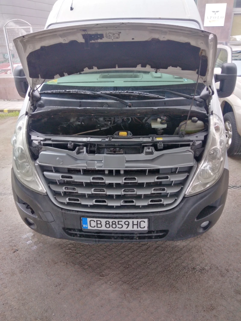 Renault Master, снимка 13 - Бусове и автобуси - 48194427