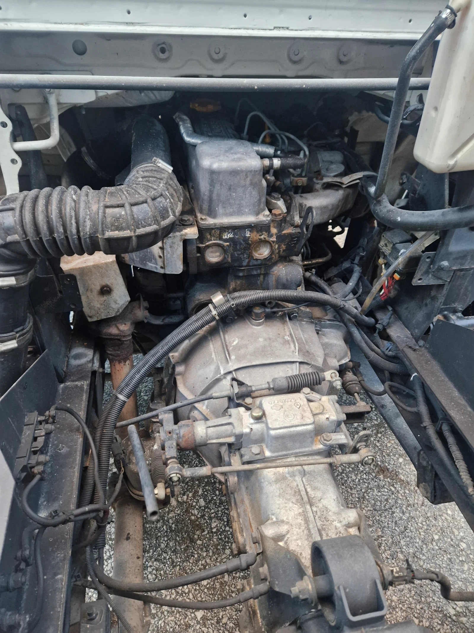 Nissan Capstar 35.120  - изображение 4