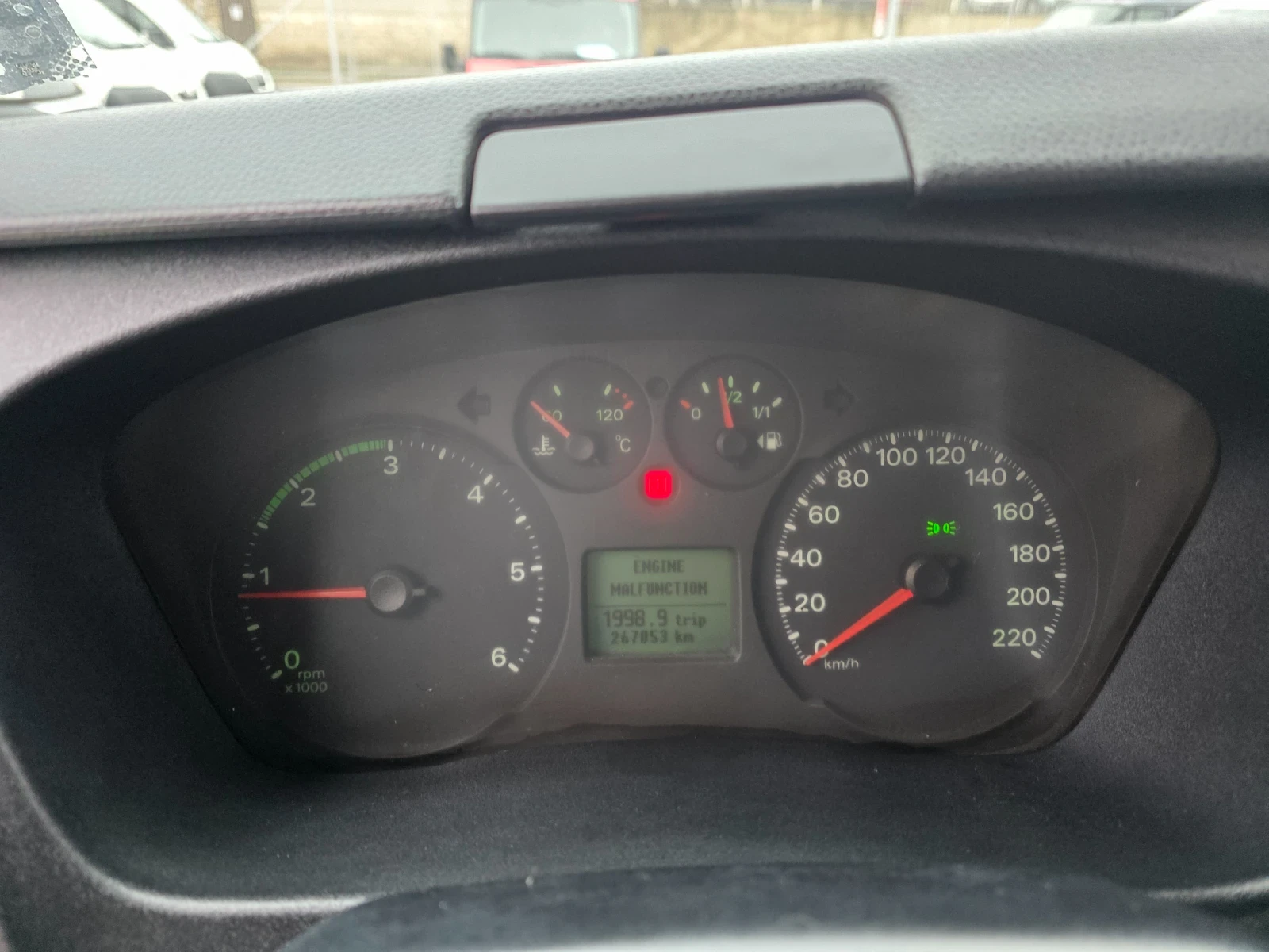 Ford Transit 2.4tdci 6скорости - изображение 8