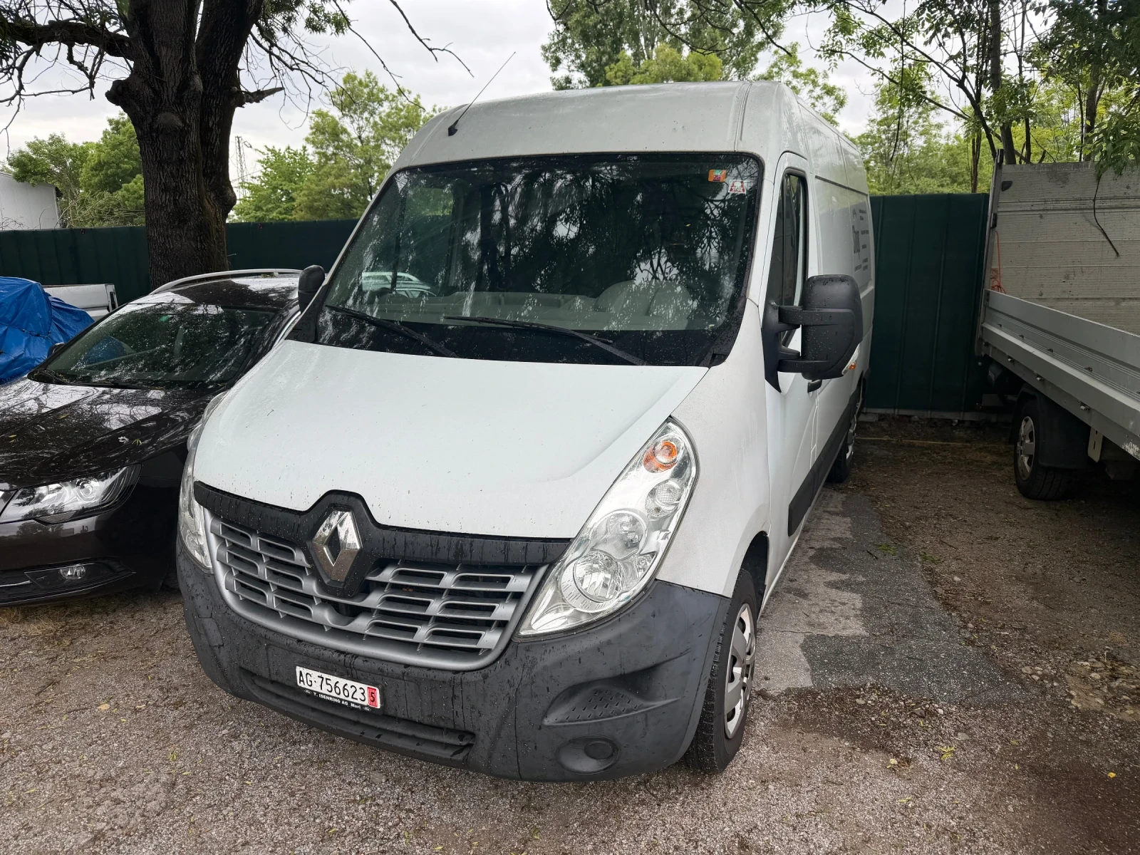 Renault Master 2.3DCI* L2H2, снимка 2 - Бусове и автобуси - 54643340