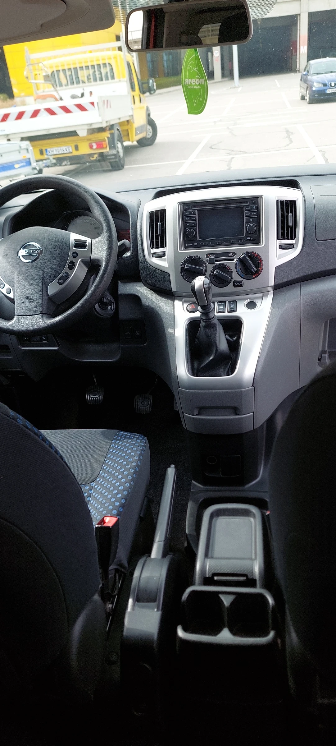 Nissan NV200, снимка 7 - Бусове и автобуси - 55125291