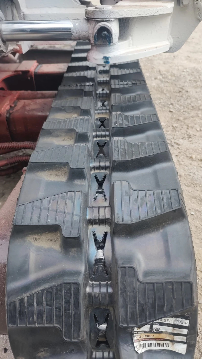 Багер Takeuchi TB016A, снимка 5 - Индустриална техника - 52346258