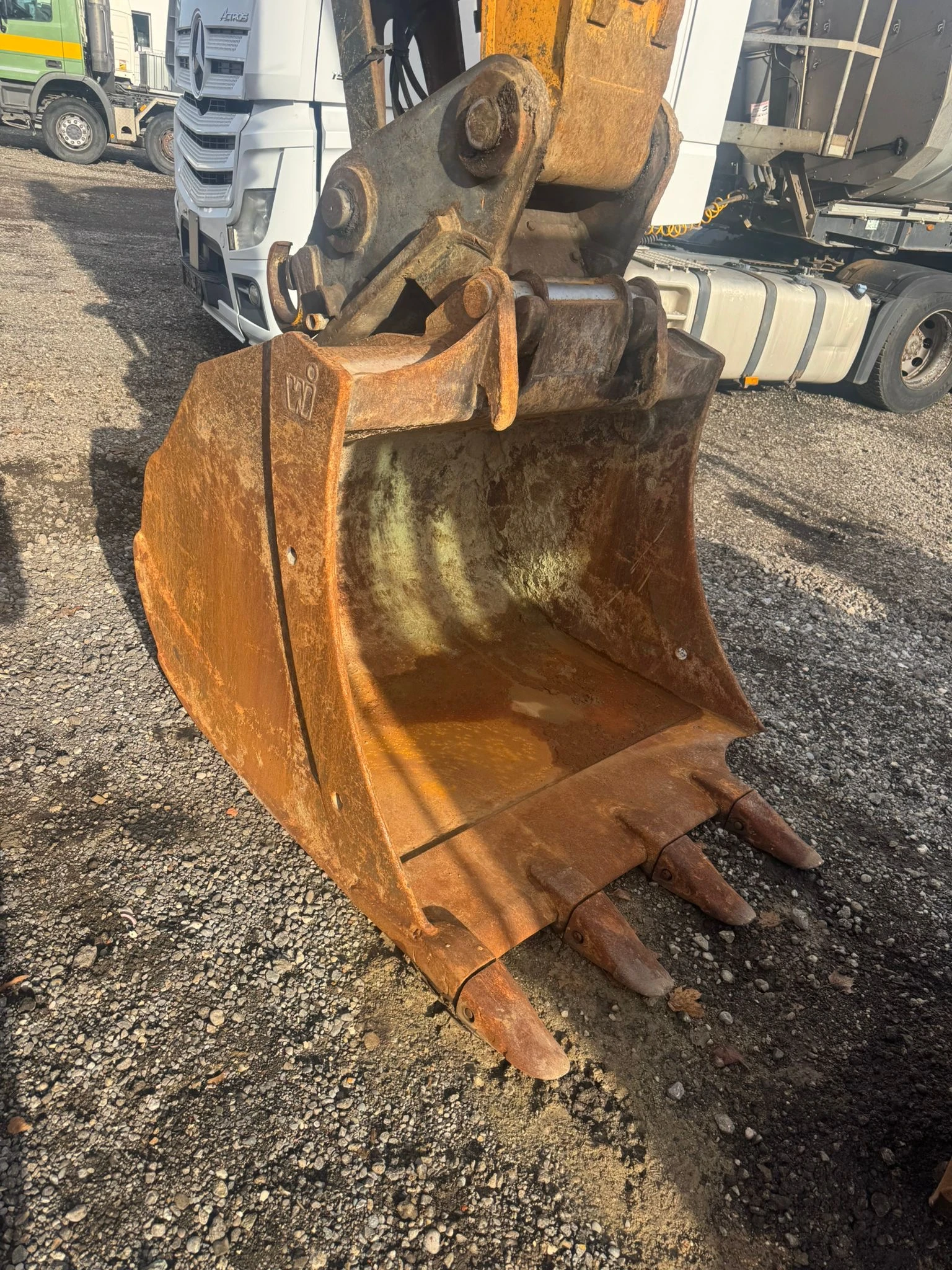 Багер Hyundai HX 220 L ЛИЗИНГ - изображение 6