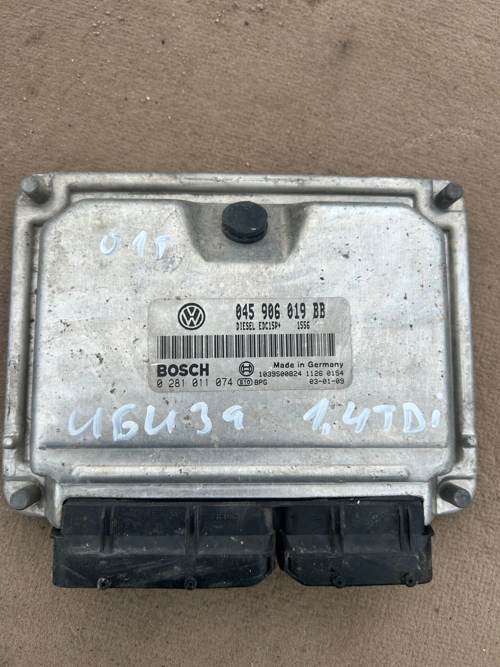 045906019BB компютър двигател SEAT IBIZA 1.4TDI 0281011074