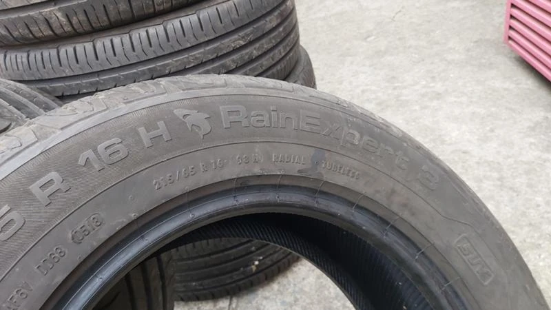 Гуми Летни 215/65R16, снимка 7 - Гуми и джанти - 28260156