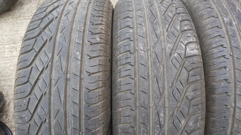 Гуми Летни 215/65R16, снимка 3 - Гуми и джанти - 28260156