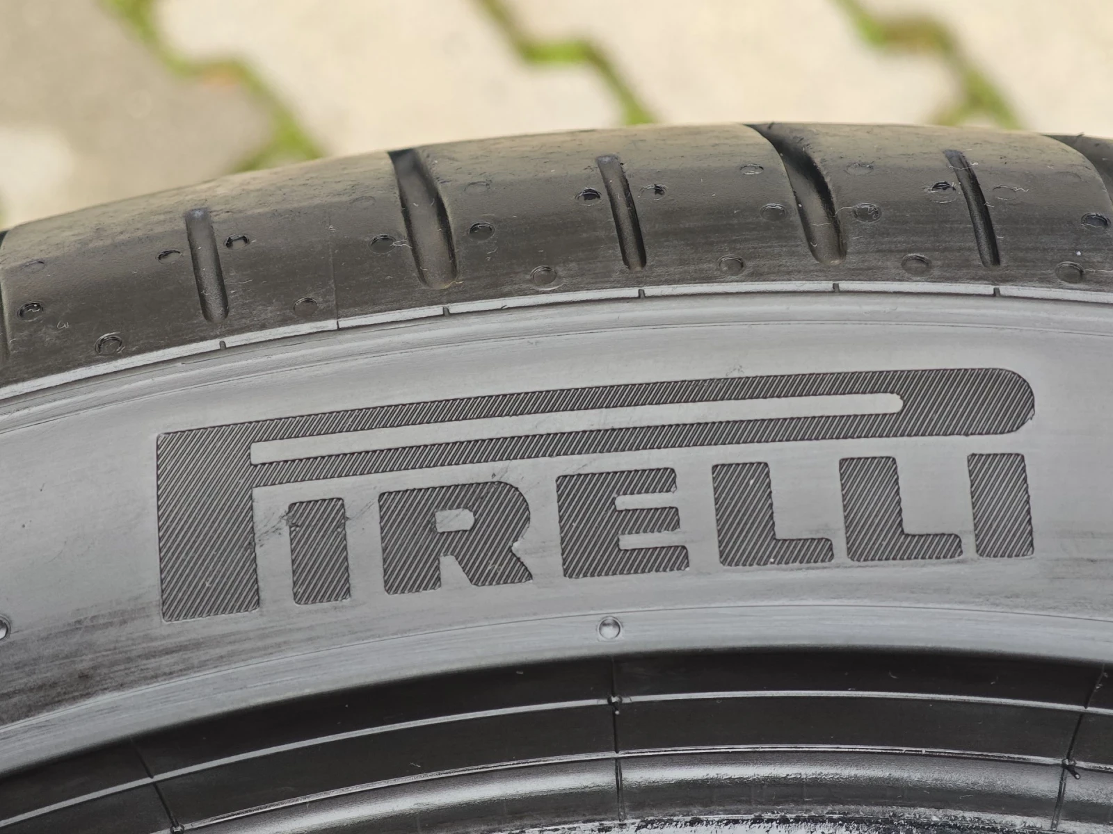 ���� 235/40R19 | Mobile.bg � ����������� 1