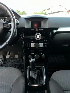 Opel Astra H GTC 1.9CDTI 8V, снимка 12
