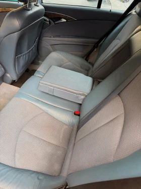 Mercedes-Benz E 320, снимка 14